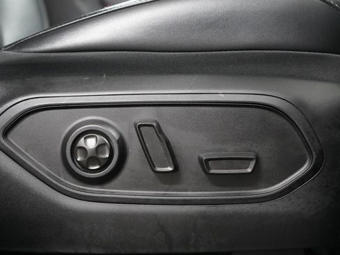 Used 2021 Jeep Grand Cherokee L Limited AWD/4WD image 29