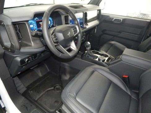 New 2025 Ford Bronco Big Bend image 15