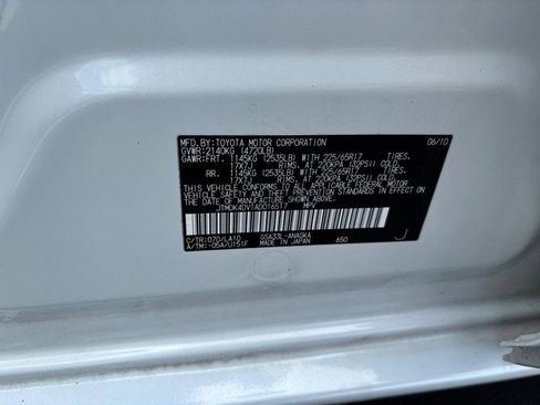 Used 2010 Toyota RAV4 Limited AWD/4WD image 17