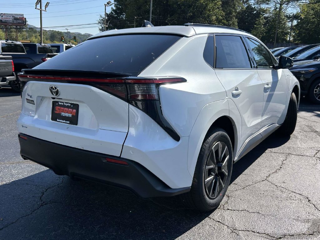 New 2027 Toyota bZ FWD image 3
