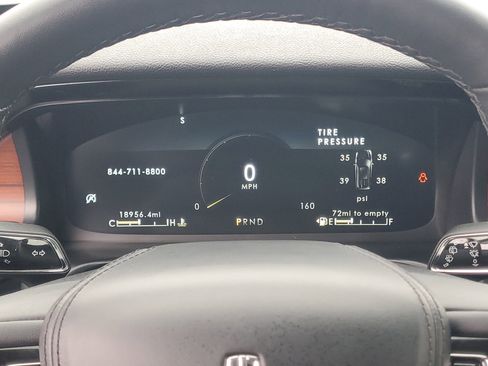 Certified 2023 Lincoln Aviator Reserve w/ Equipment Group 201A image 15