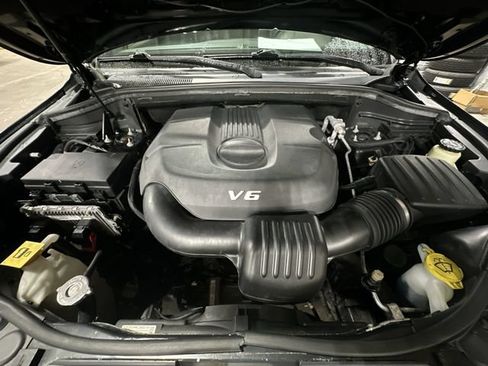 Used 2015 Jeep Grand Cherokee Altitude AWD/4WD image 22