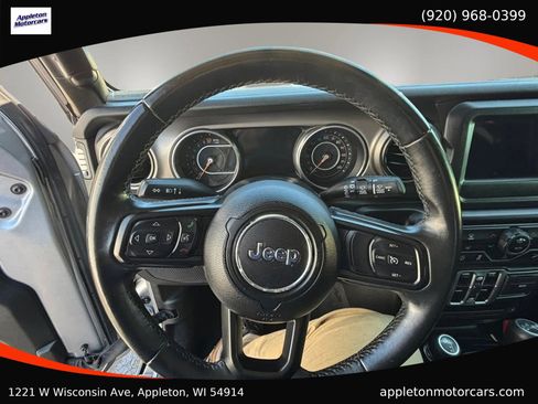 Used 2018 Jeep Wrangler Unlimited Sport S AWD/4WD image 18