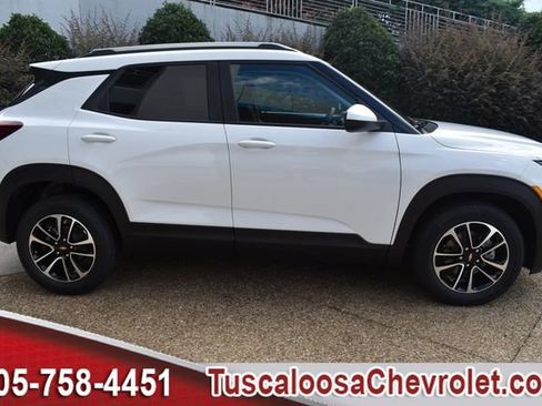 New 2026 Chevrolet TrailBlazer LT FWD image 11