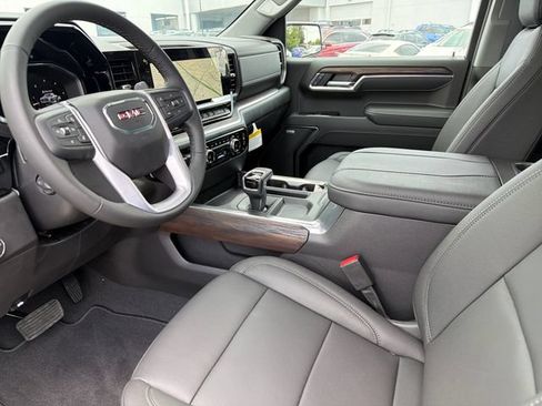 New 2026 GMC Sierra 1500 SLT w/ SLT Premium Plus Package AWD/4WD image 18