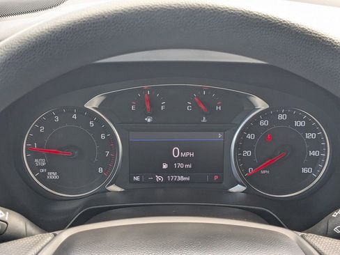 Certified 2025 Chevrolet Blazer LT FWD image 25