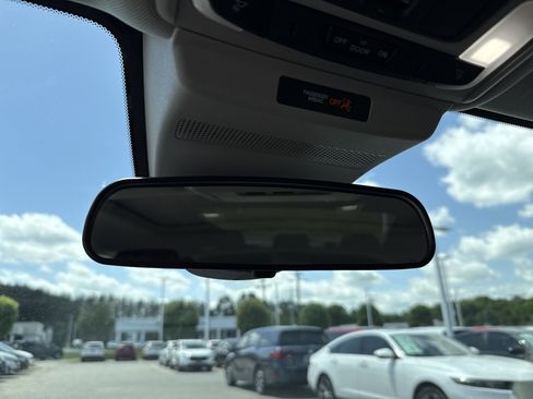 Certified 2024 Honda Accord EX image 27