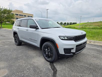 New 2025 Jeep Grand Cherokee L Laredo
