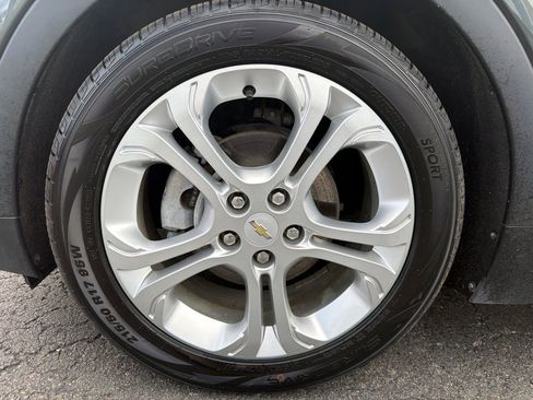 Used 2019 Chevrolet Bolt LT FWD image 35