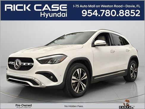 Used 2025 Mercedes-Benz GLA 250 image 1