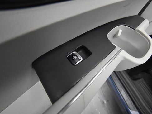 Used 2025 Kia Sorento EX image 10