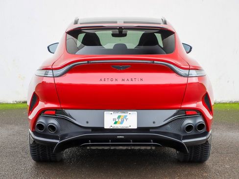 Used 2023 Aston Martin DBX 707 image 10