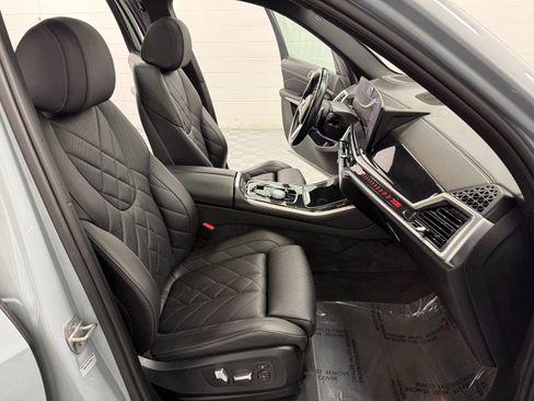 Used 2024 BMW X5 xDrive40i AWD/4WD image 18