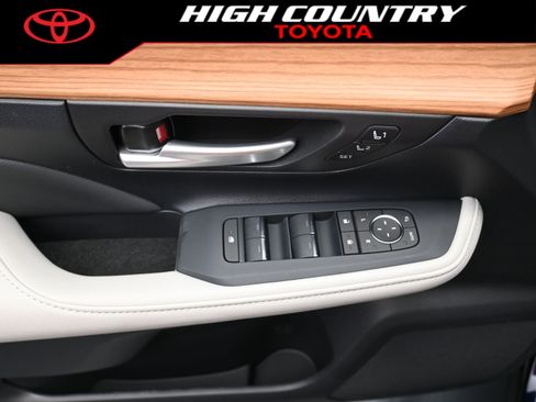 New 2026 Toyota Grand Highlander Limited FWD image 14