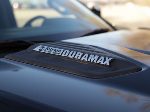 Used 2024 Chevrolet Silverado 2500 LTZ image 37