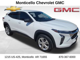 Used 2024 Chevrolet Trax LS FWD 360° Tour