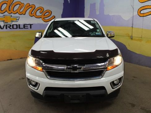 Used 2017 Chevrolet Colorado LT AWD/4WD image 3