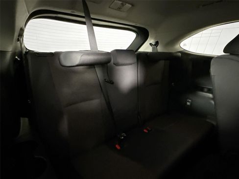 Certified 2023 Toyota Highlander LE image 39