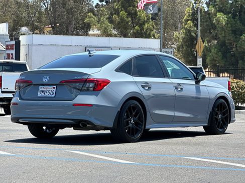 Used 2024 Honda Civic Sport image 5