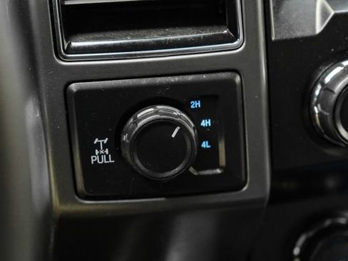 Used 2020 Ford F150 XLT image 29