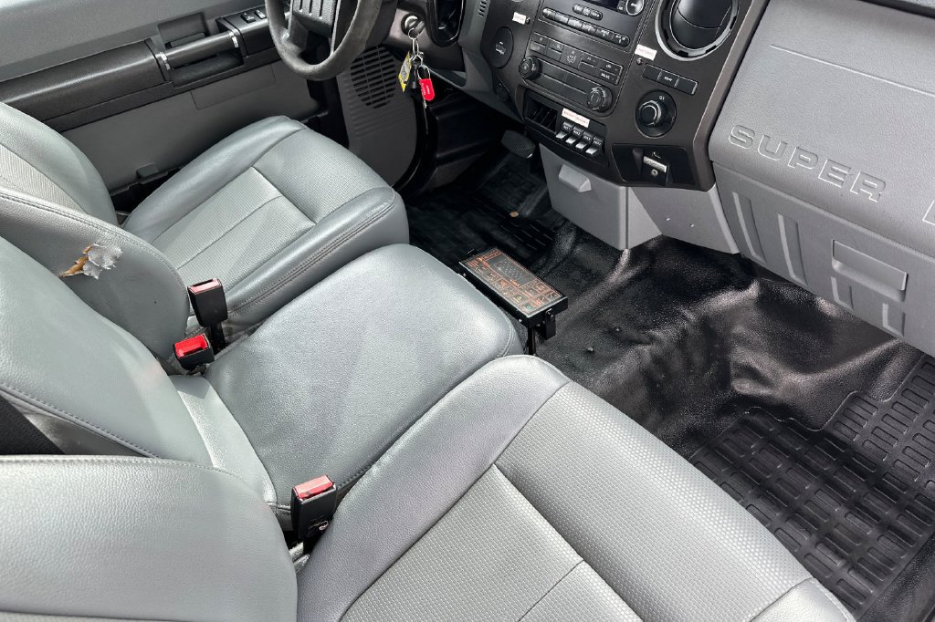 Used 2016 Ford F350 XL w/ Power Equipment Group RWD image 14