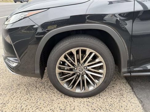 Used 2022 Lexus RX 450h AWD w/ Luxury Package image 9