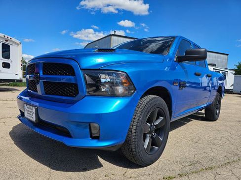 Used 2019 RAM 1500 Express w/ Express Value Package AWD/4WD image 1