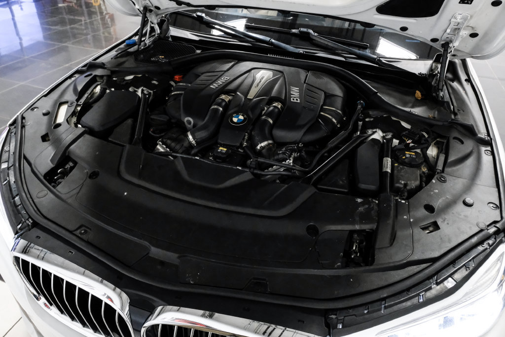 Used 2016 BMW 750i xDrive AWD/4WD image 77