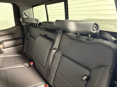 Used 2021 Chevrolet Silverado 1500 LT Trail Boss w/ Convenience Package II image 41