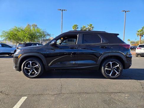 Used 2023 Chevrolet TrailBlazer RS image 3