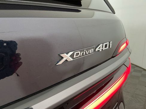 Certified 2024 BMW X7 xDrive40i w/ M Sport Package AWD/4WD image 36