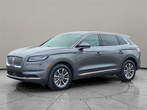 Certified 2023 Lincoln Nautilus Reserve image 3