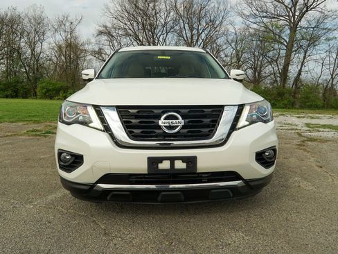 Used 2019 Nissan Pathfinder SL image 7