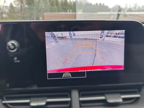 Used 2026 Chevrolet Trax RS image 25