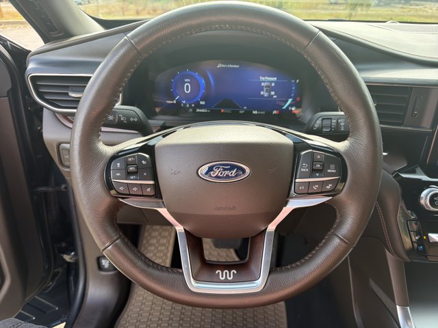 Used 2024 Ford Explorer King Ranch w/ Technology Package AWD/4WD image 26