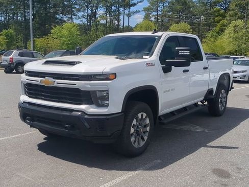 New 2026 Chevrolet Silverado 2500 Custom w/ Custom Value Package AWD/4WD image 11