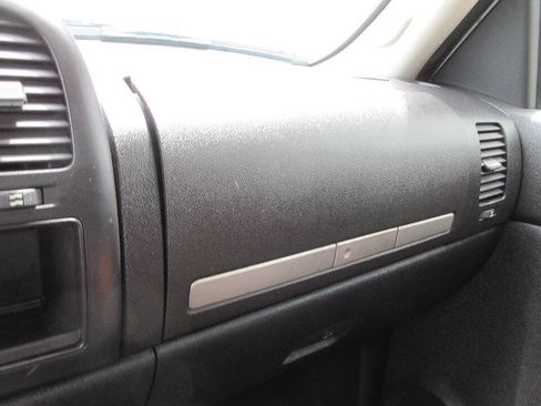 Used 2007 Chevrolet Silverado 2500 LT RWD image 37