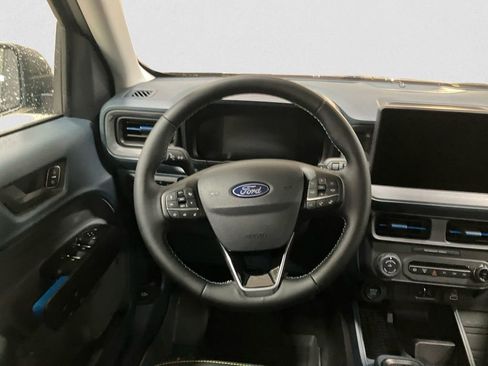 New 2025 Ford Maverick Lobo image 12