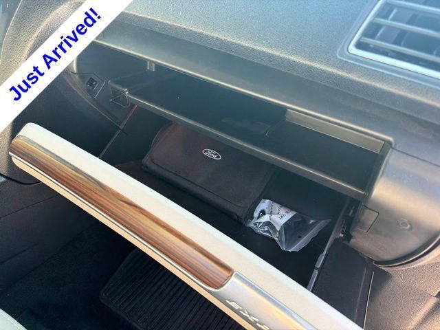 Used 2018 Ford Explorer Limited w/ Equipment Group 301A FWD image 21