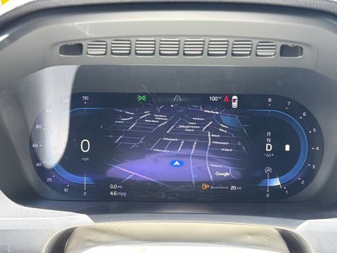 Certified 2025 Volvo XC90 B5 Plus w/ Protection Package Premier AWD/4WD image 35