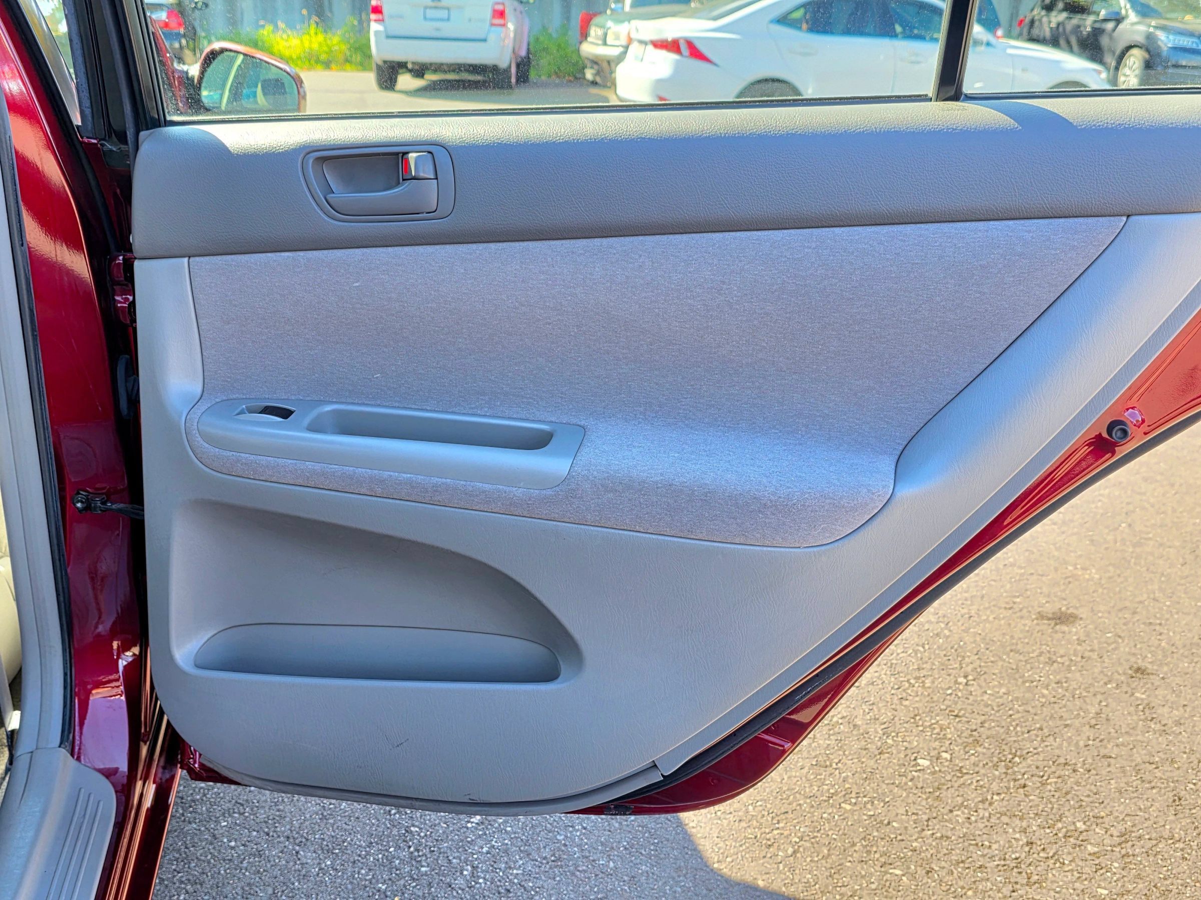 Used 2003 Toyota Camry LE FWD image 51
