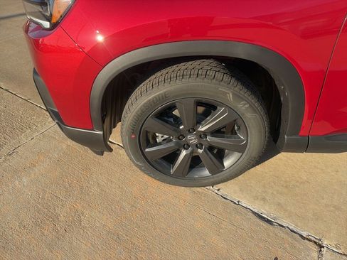 New 2026 Honda Pilot Sport image 35