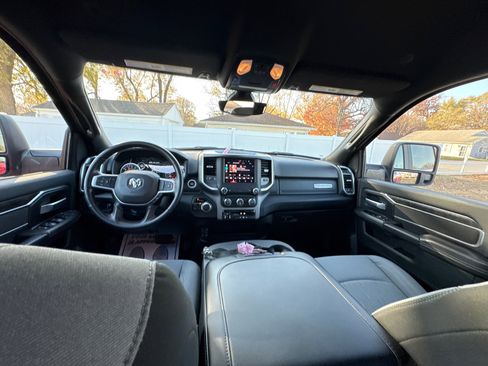 Used 2024 RAM 2500 Big Horn w/ Bed Utility Group image 12