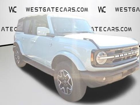 Used 2023 Ford Bronco Outer Banks image 22