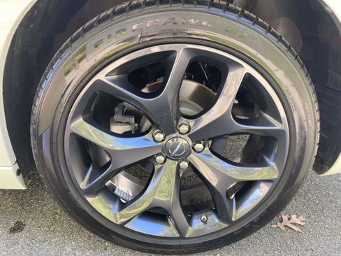 Used 2023 Chrysler 300 Touring L w/ Comfort Group image 14