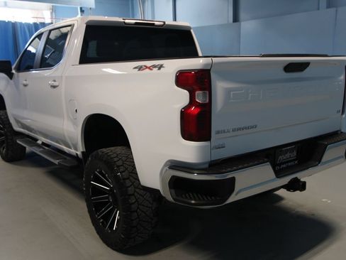 Used 2019 Chevrolet Silverado 1500 LT w/ All-Star Edition AWD/4WD image 27