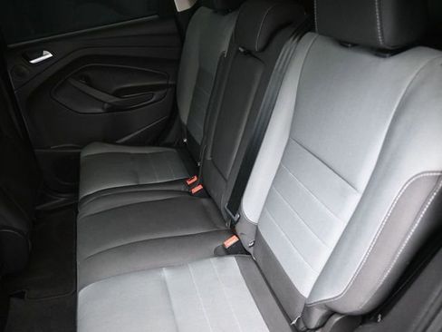 Used 2016 Ford Escape SE w/ Equipment Group 201A AWD/4WD image 23