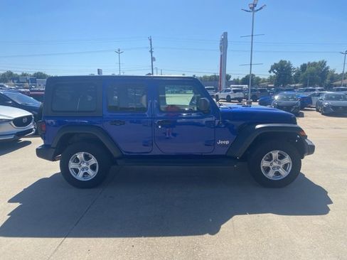 Used 2020 Jeep Wrangler Unlimited Sport S image 7