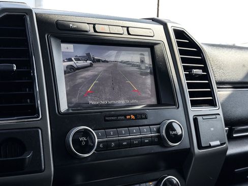 Used 2021 Ford Expedition XLT RWD image 19