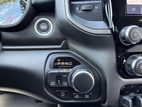 New 2026 RAM 1500 Classic Warlock image 18